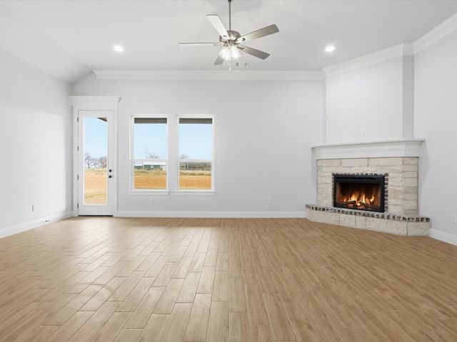 1318 Oleander Drive, Tolar, TX 76476