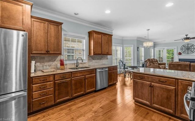 204 Jordan Ridge Way, Jamestown, NC 27282