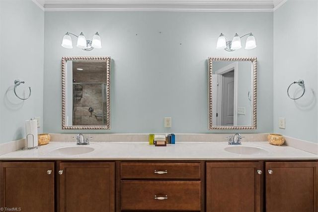 204 Jordan Ridge Way, Jamestown, NC 27282