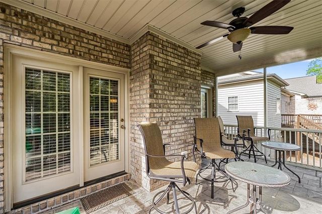 204 Jordan Ridge Way, Jamestown, NC 27282