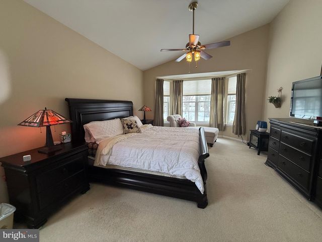 100 HYANNIS, Galloway, NJ 08205