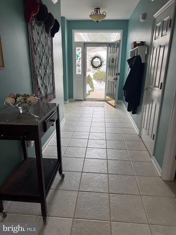 100 HYANNIS, Galloway, NJ 08205