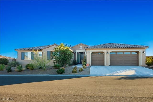 8243 Twin Rock Court, Las Vegas, NV 89113