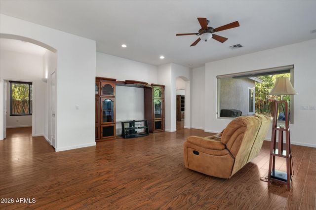 4018 E HARRISON Street, Gilbert, AZ 85295