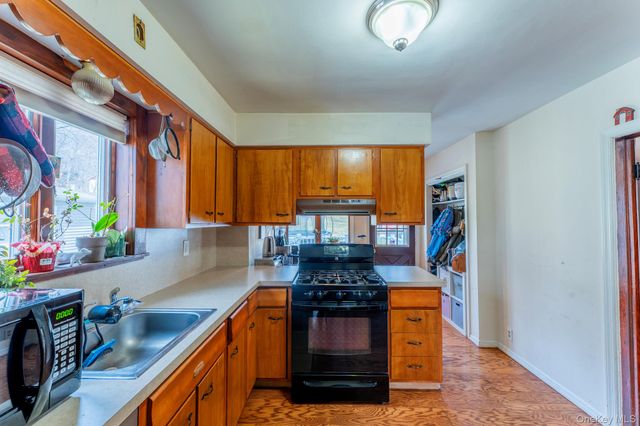 44 Wickham Avenue, Goshen, NY 10924