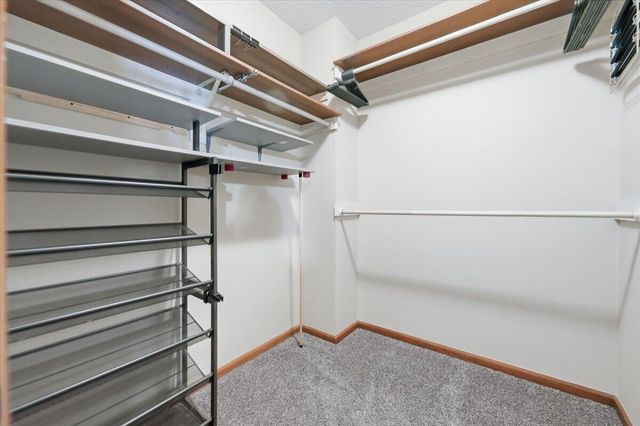 1010 ARBOR RIDGE Circle, Council Bluffs, IA 51503