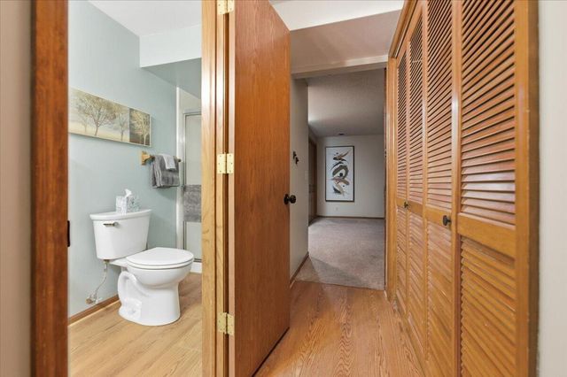 1010 ARBOR RIDGE Circle, Council Bluffs, IA 51503