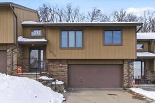 1010 ARBOR RIDGE Circle, Council Bluffs, IA 51503