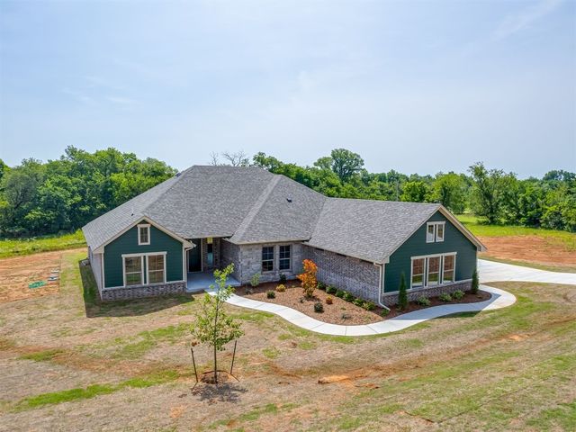 10200 Gentry Crossing, Oklahoma City, OK 73169