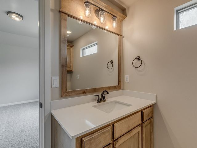 10200 Gentry Crossing, Oklahoma City, OK 73169
