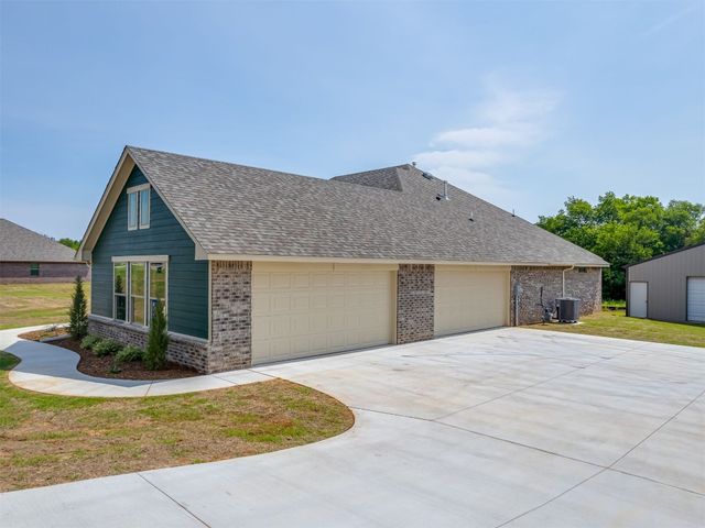 10200 Gentry Crossing, Oklahoma City, OK 73169