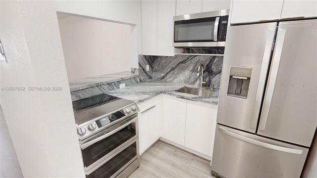 1441 Lincoln Rd 309, Miami Beach, FL 33139