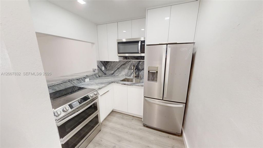 1441 Lincoln Rd 309, Miami Beach, FL 33139