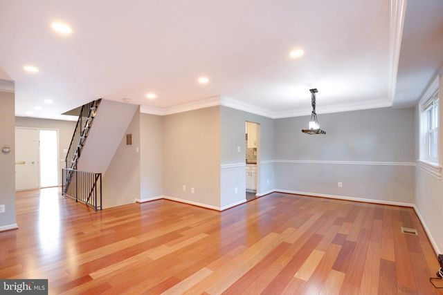 5117 OVERLOOK PARK, Annandale, VA 22003
