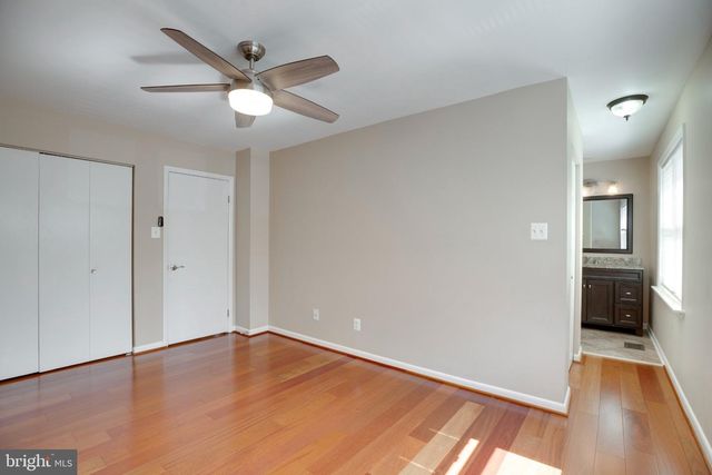 5117 OVERLOOK PARK, Annandale, VA 22003