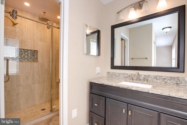 5117 OVERLOOK PARK, Annandale, VA 22003