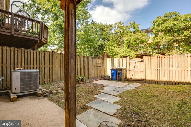 5117 OVERLOOK PARK, Annandale, VA 22003