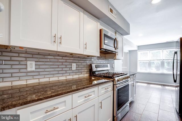 5117 OVERLOOK PARK, Annandale, VA 22003