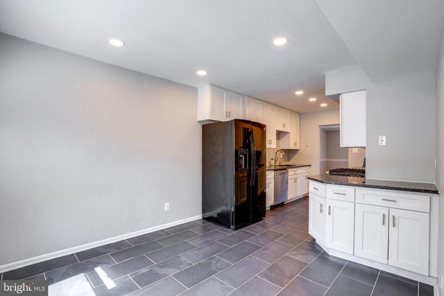 5117 OVERLOOK PARK, Annandale, VA 22003