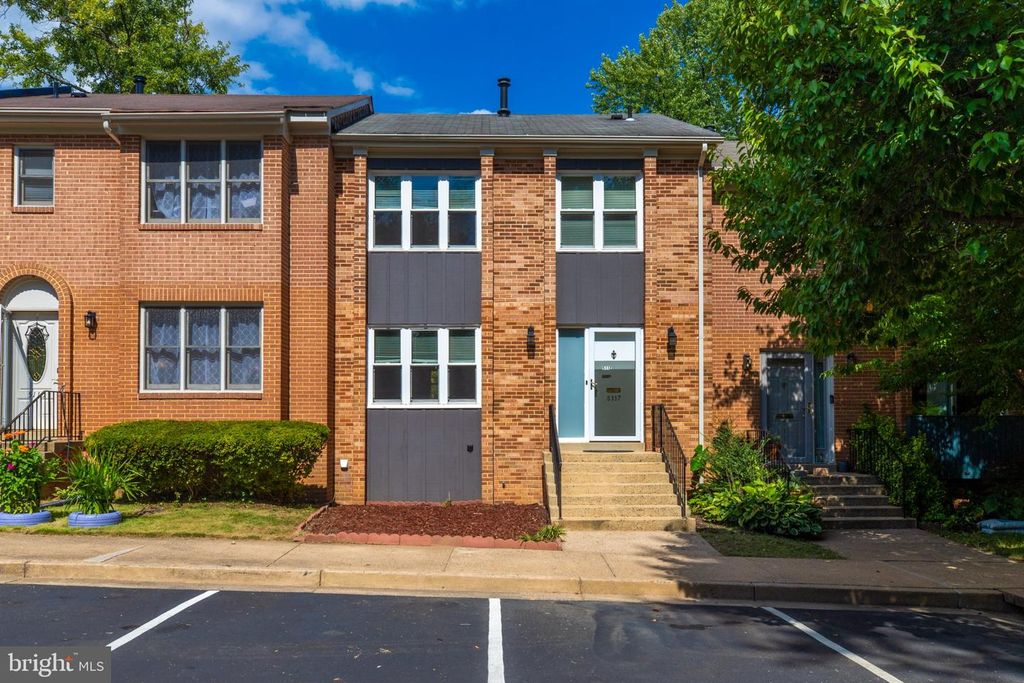5117 OVERLOOK PARK, Annandale, VA 22003