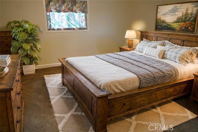 1140 W Westmont Avenue, Hemet, CA 92543