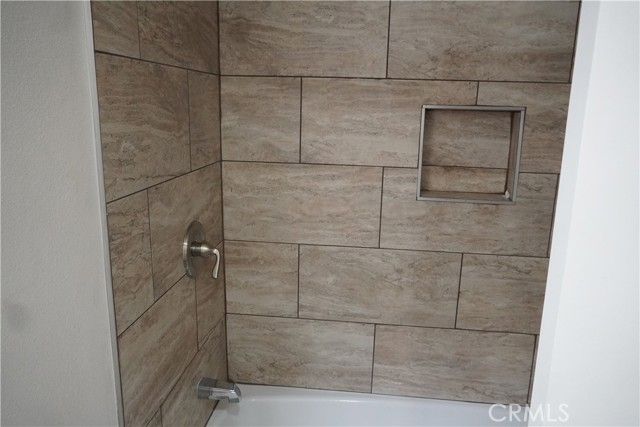 1140 W Westmont Avenue, Hemet, CA 92543