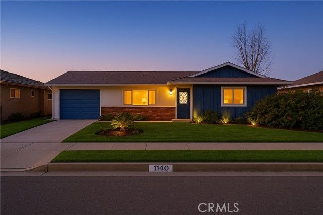 1140 W Westmont Avenue, Hemet, CA 92543