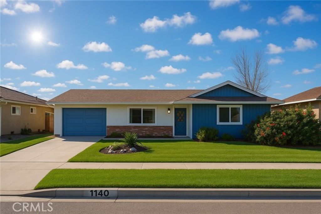 1140 W Westmont Avenue, Hemet, CA 92543