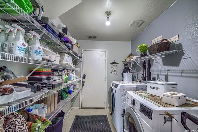 9143 Malabar Canyon, San Antonio, TX 78245