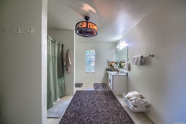 9143 Malabar Canyon, San Antonio, TX 78245