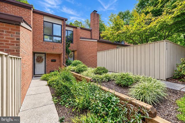 215 DEER FOX LN, Timonium, MD 21093