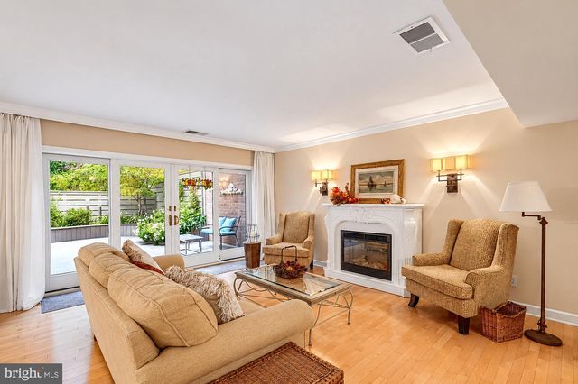 215 DEER FOX LN, Timonium, MD 21093