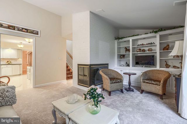 215 DEER FOX LN, Timonium, MD 21093