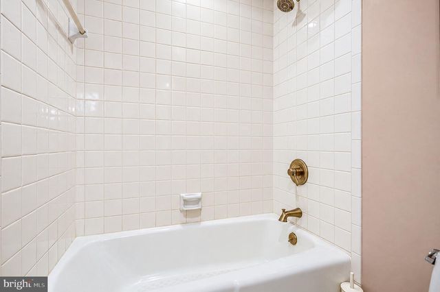 215 DEER FOX LN, Timonium, MD 21093