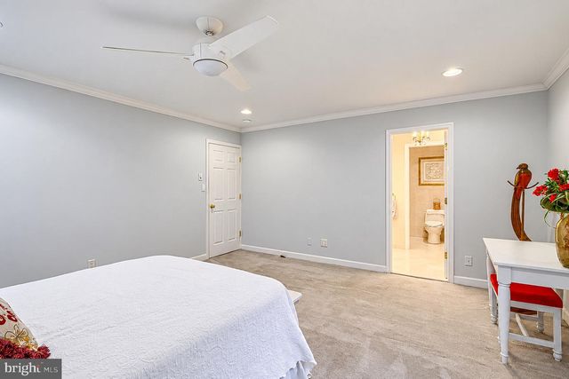 215 DEER FOX LN, Timonium, MD 21093
