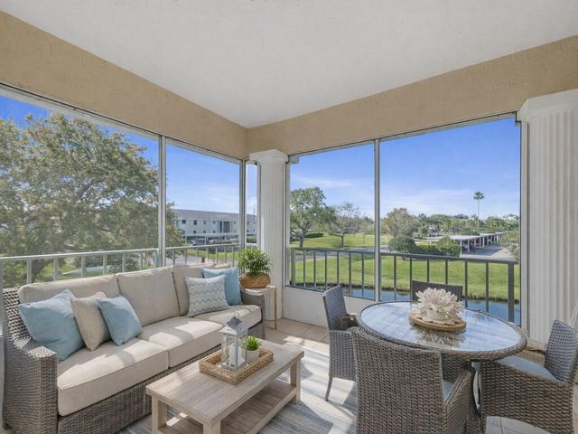 373 N Grove Isle Circle 373, Vero Beach, FL 32962