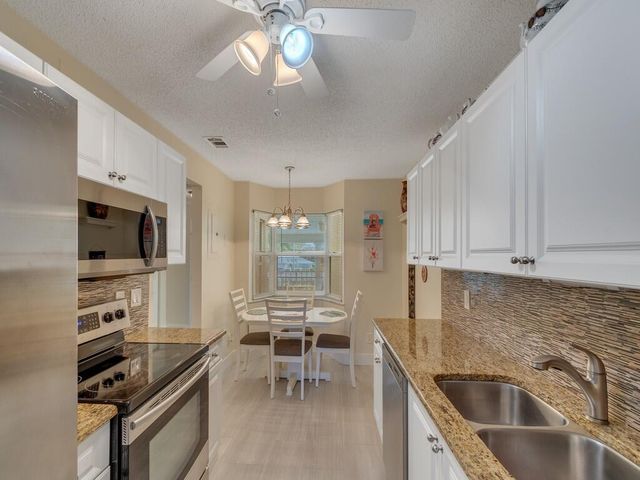 373 N Grove Isle Circle 373, Vero Beach, FL 32962