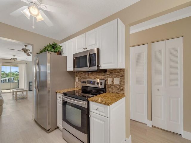 373 N Grove Isle Circle 373, Vero Beach, FL 32962