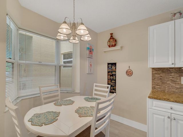 373 N Grove Isle Circle 373, Vero Beach, FL 32962