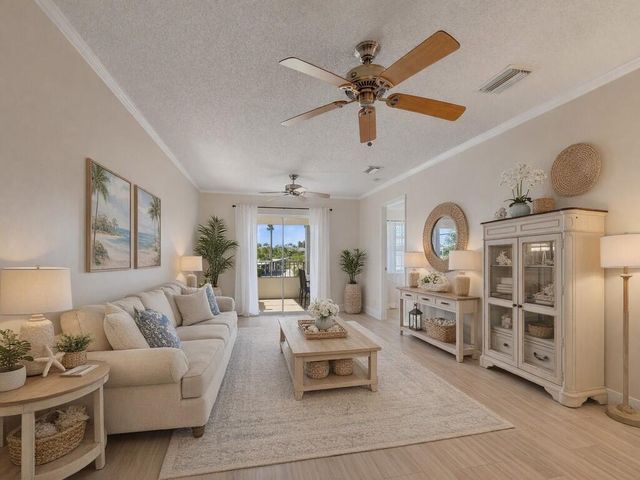 373 N Grove Isle Circle 373, Vero Beach, FL 32962