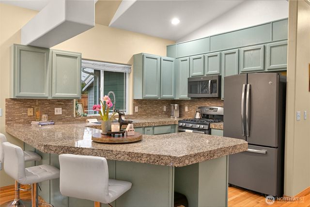 115 43rd Street, Bellingham, WA 98229