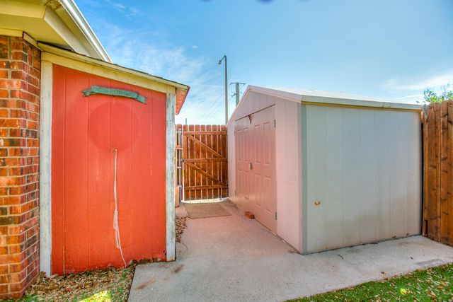 4553 Southern Oak Lane, San Angelo, TX 76904