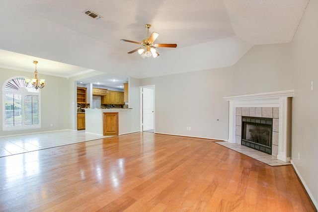 4553 Southern Oak Lane, San Angelo, TX 76904