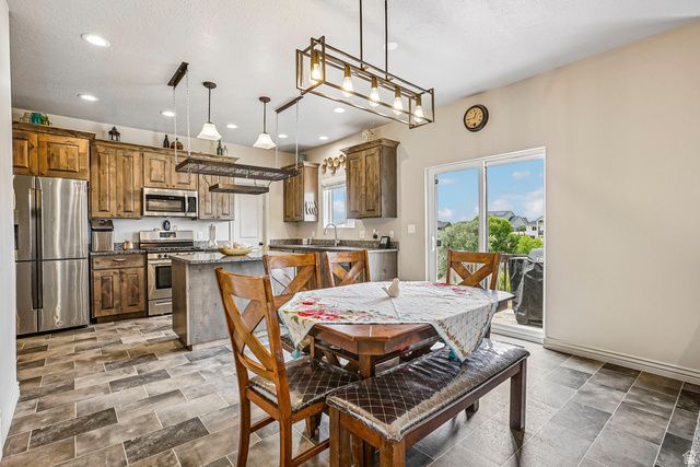 203 N 1900 W, Mapleton, UT 84664