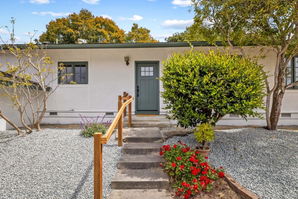 2074 Marsala Circle, Monterey, CA 93940