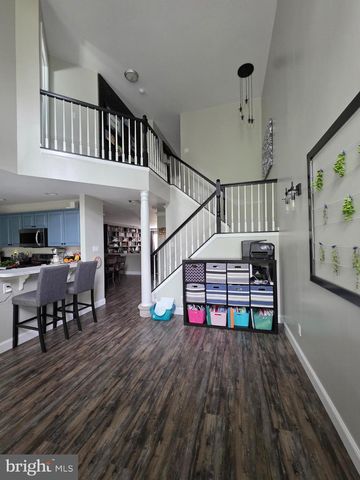 15 CONGRESS CIR, Medford, NJ 08055