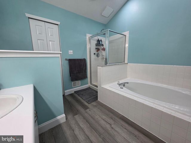 15 CONGRESS CIR, Medford, NJ 08055