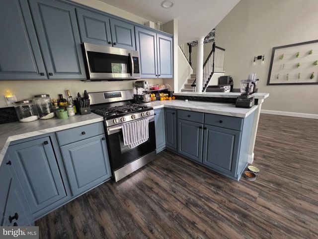 15 CONGRESS CIR, Medford, NJ 08055
