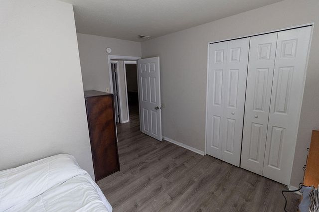 201 N WEST BLVD, Columbia, MO 65203