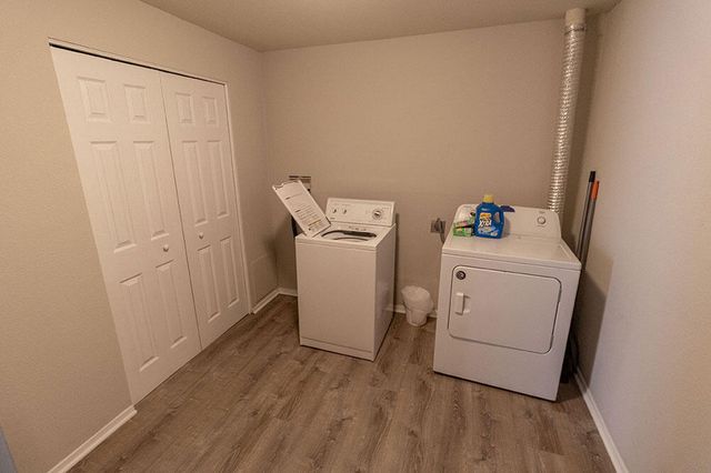 201 N WEST BLVD, Columbia, MO 65203